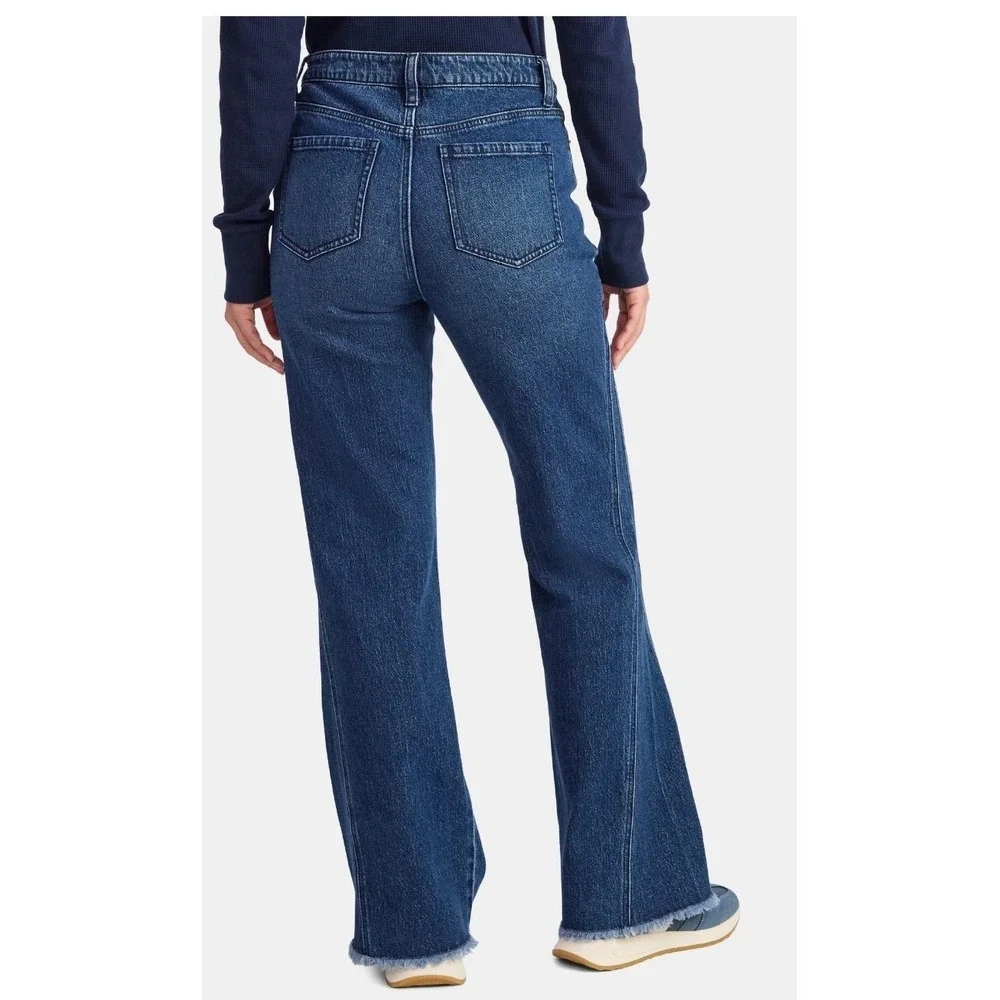 Time and Tru Womens Size 18 High Rise Flare Jeans Side‎ Seam Detail Dark Wash